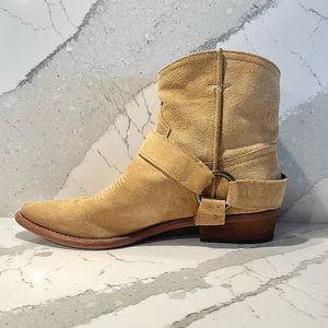 MNG (Mango) Leather Ankle Boots